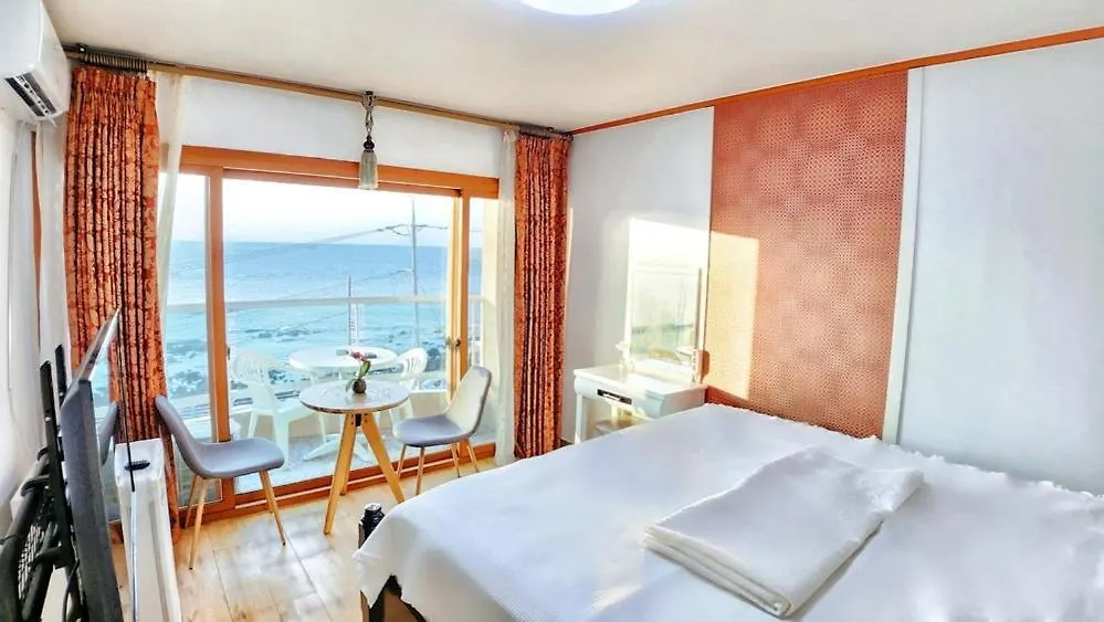 Guest house Jeju Yongdam House Hotel