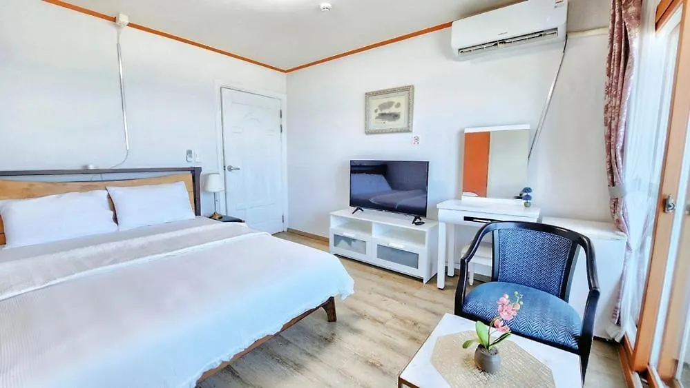 Guest house Jeju Yongdam House Hotel