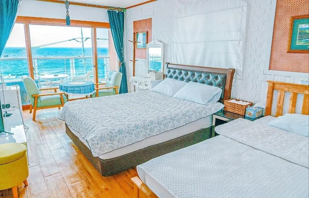 Jeju Yongdam House Hotel 0*,  South Korea